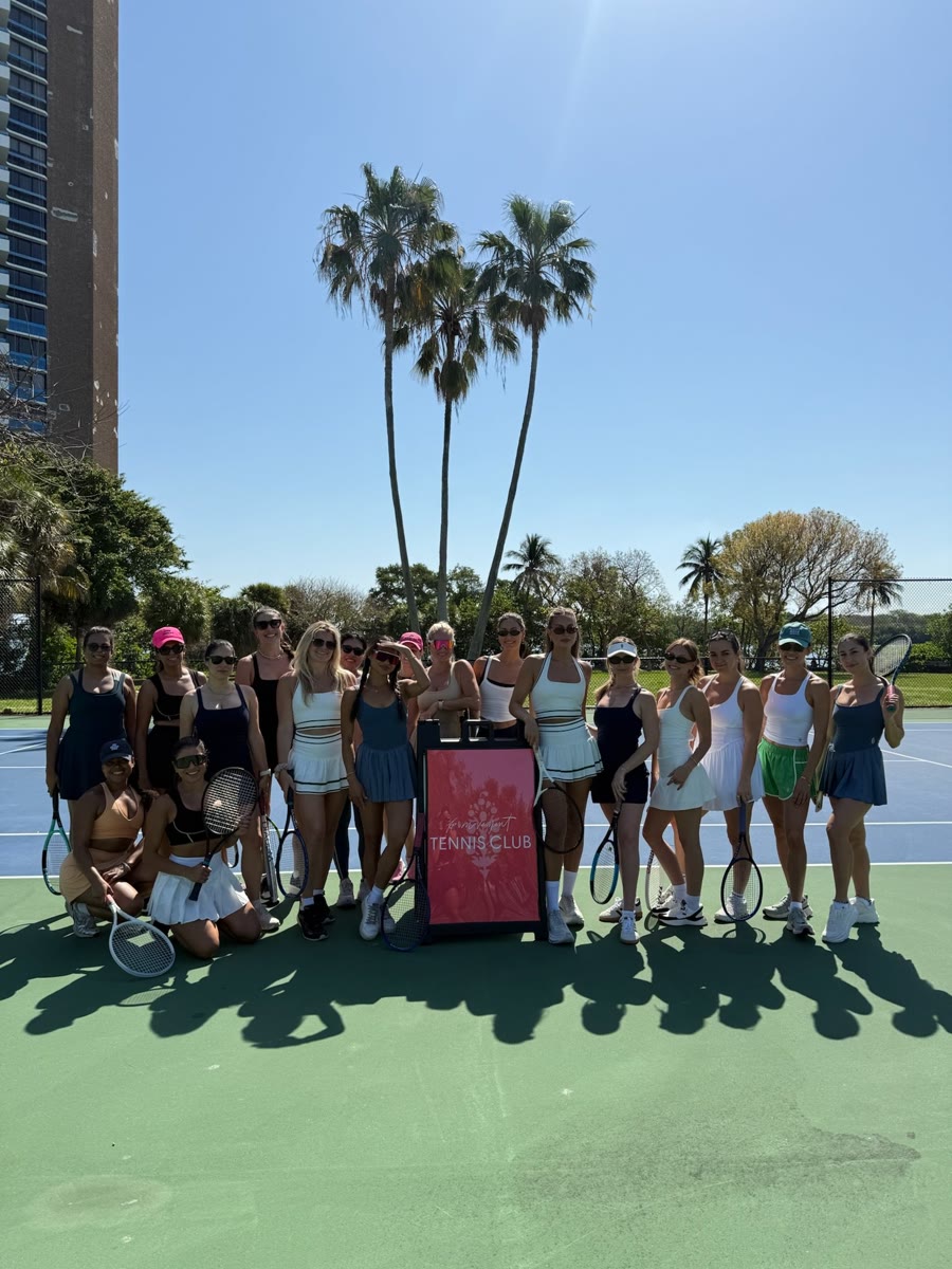 FP Movement Tennis Club group on court